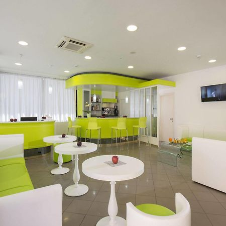 Hotel Scarlet Rimini Extérieur photo