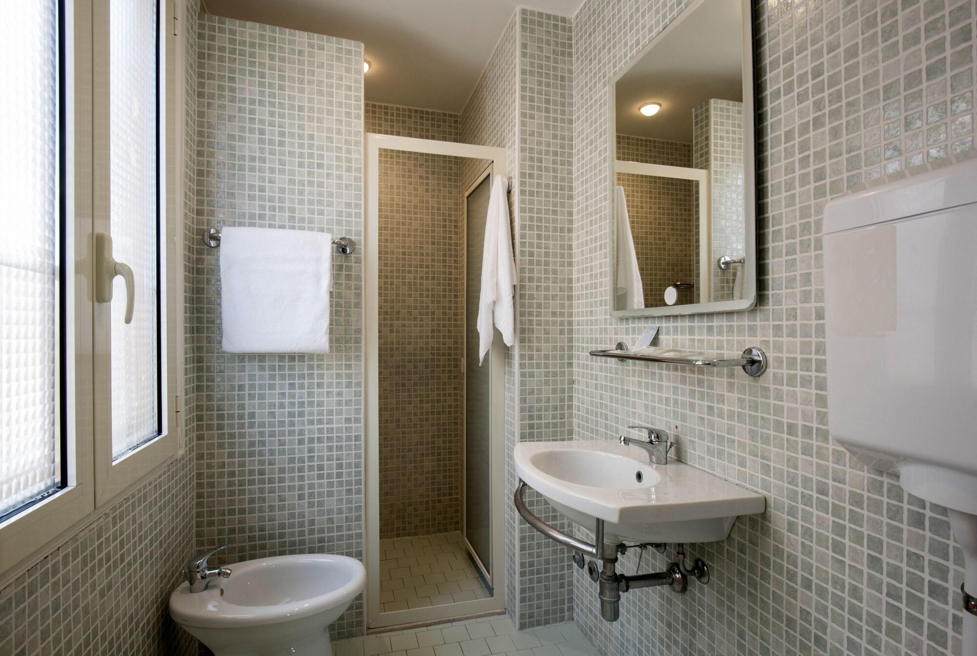 Hotel Scarlet Rimini Extérieur photo