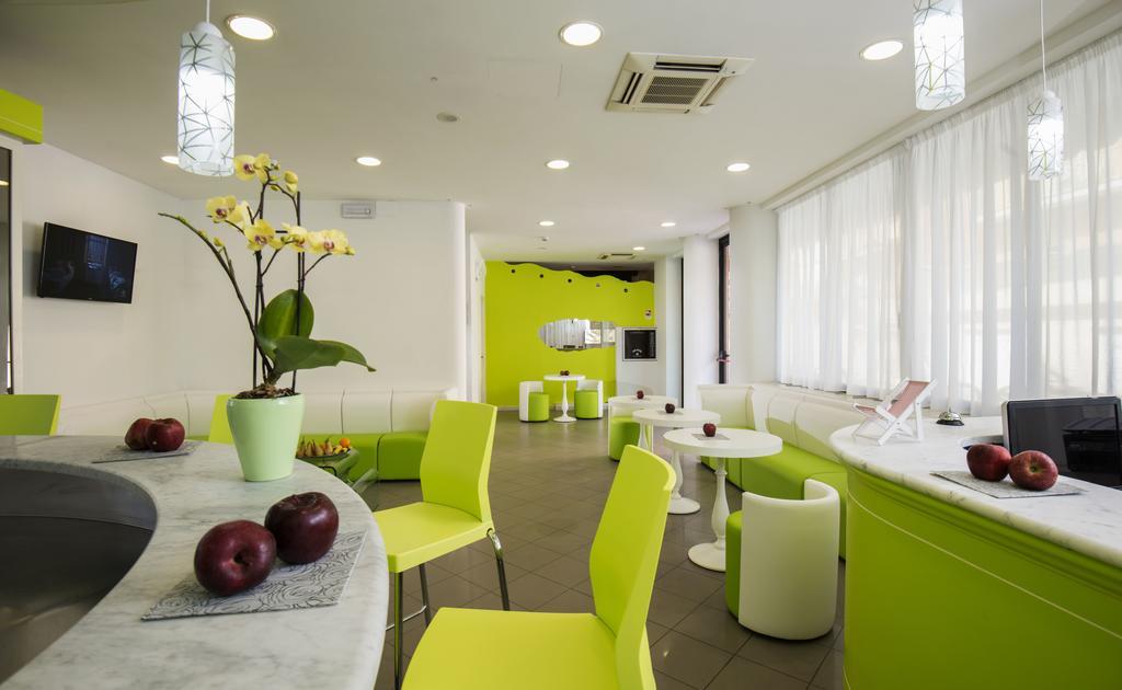 Hotel Scarlet Rimini Extérieur photo