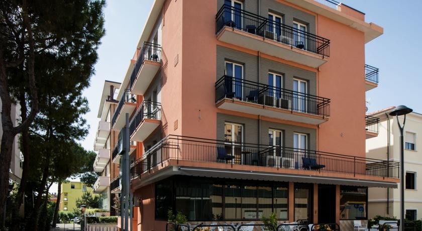 Hotel Scarlet Rimini Extérieur photo